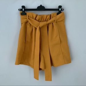 Wilfred Paperbag shorts Size 2